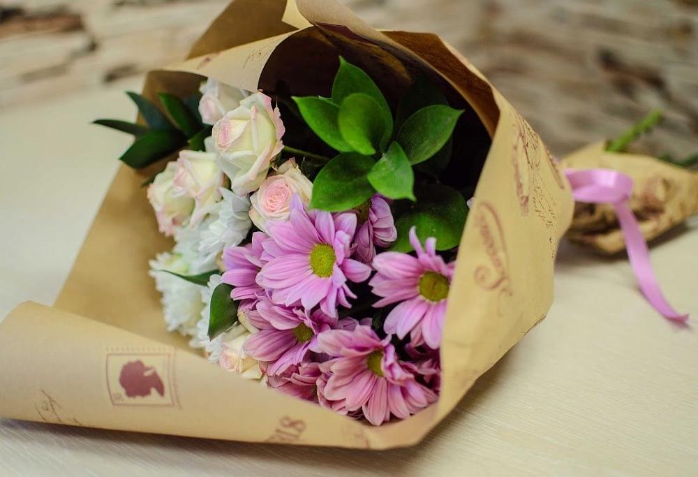 Букет цветов из: Розы и Хризантемы в Теплой Горе