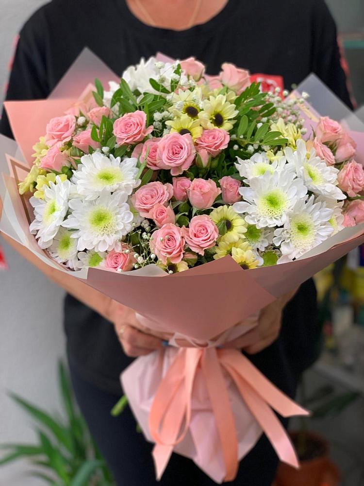 Букет цветов из: Розы и Хризантемы в Теплой Горе