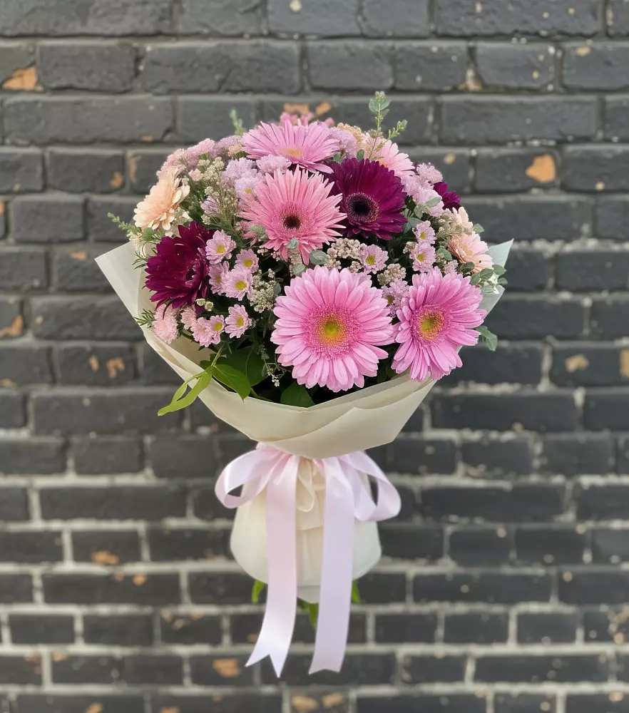 Букет цветов из: Герберы и Хризантемы в Теплой Горе