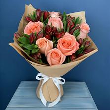 Букет цветов из:  Розы и Альстромерии в Теплой Горе