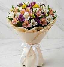 Букет цветов из:  Альстромерии в Теплой Горе