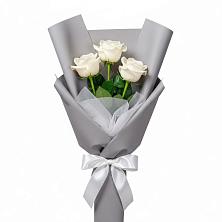 Букет 3 белые розы в Теплой Горе