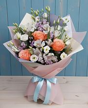 Букет цветов из:  Лизиантусы, Розы, Альстромерии и Гипсофила в Теплой Горе