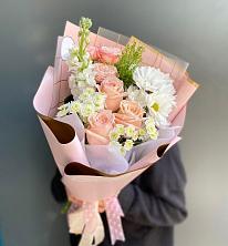 Букет цветов из:  Хризантемы и Розы в Теплой Горе