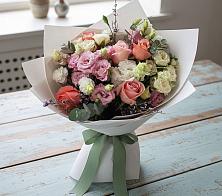 Букет цветов из:  Розы, Лизиантусы и Гвоздики в Теплой Горе