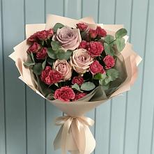 Букет цветов из:  Гвоздики и Розы в Теплой Горе
